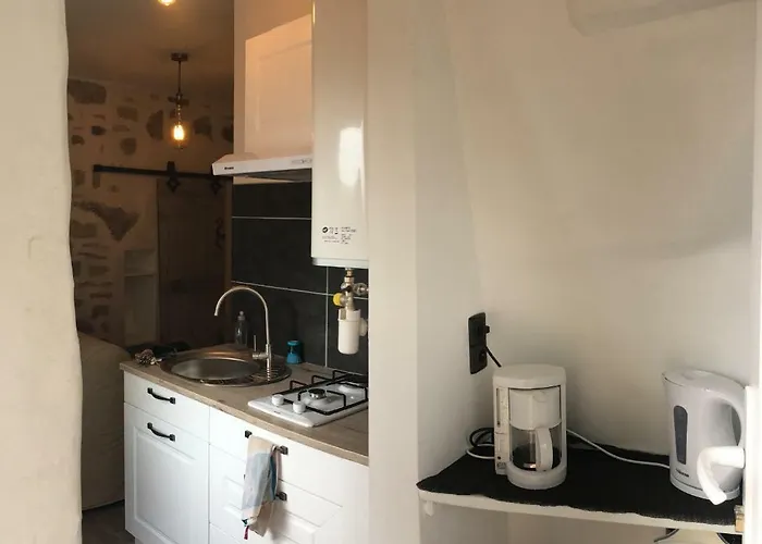 Charmant Studio كابيستانج